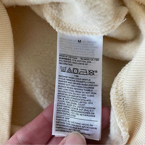 GAP Women’s Heritage Collection “Vanilla Pudding”Sweater Current Season M NWOT - Picture 6 of 10